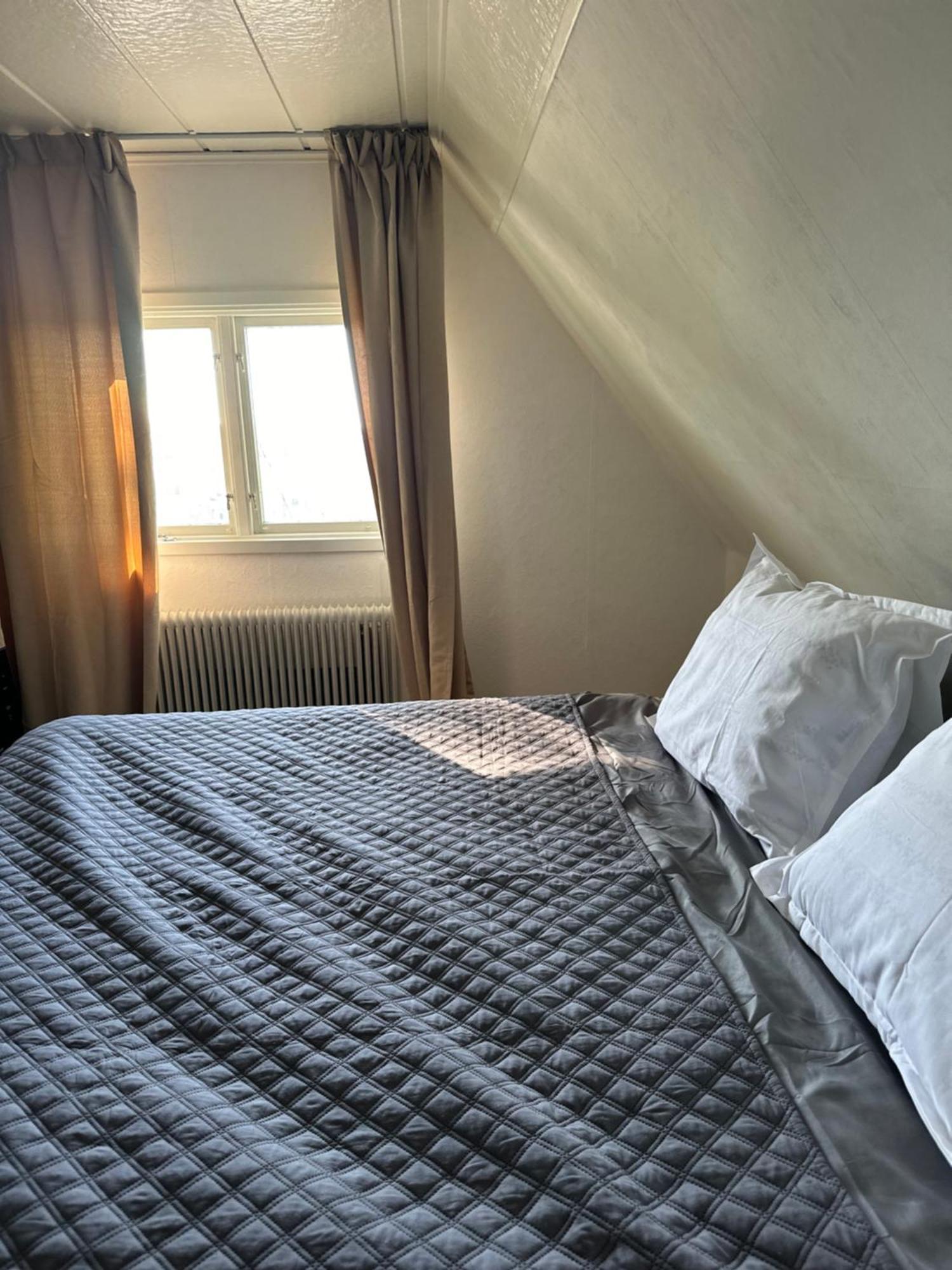 Feriehus - 5-beds - Sleeps 12 - Garden Stockholm